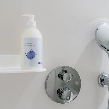 Guestready - A Peaceful Near Downtown דירה *